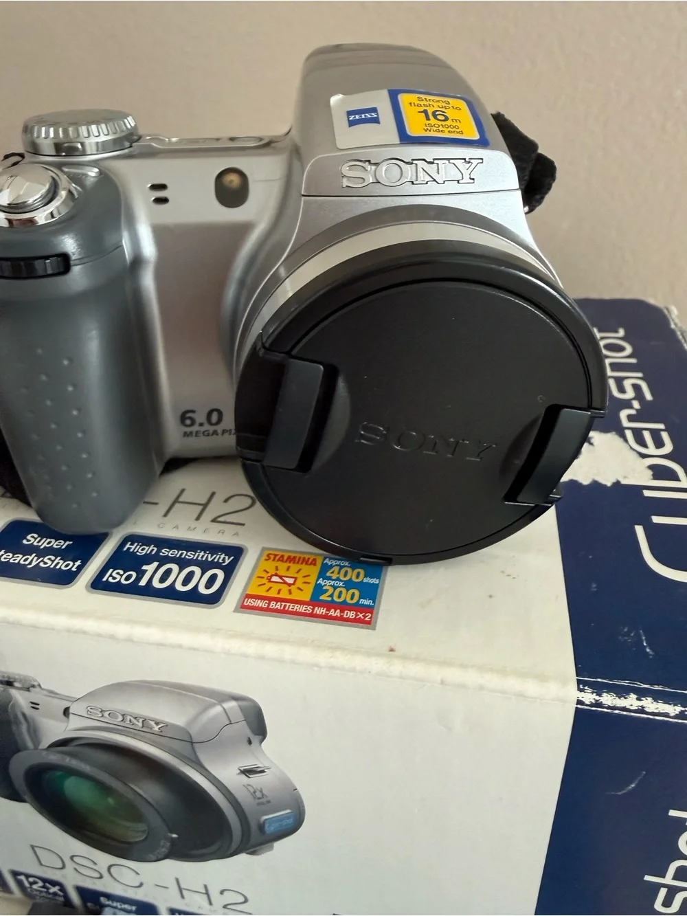Sony Cyber-shot DSC-H2 Digital Camera in Silver and Black